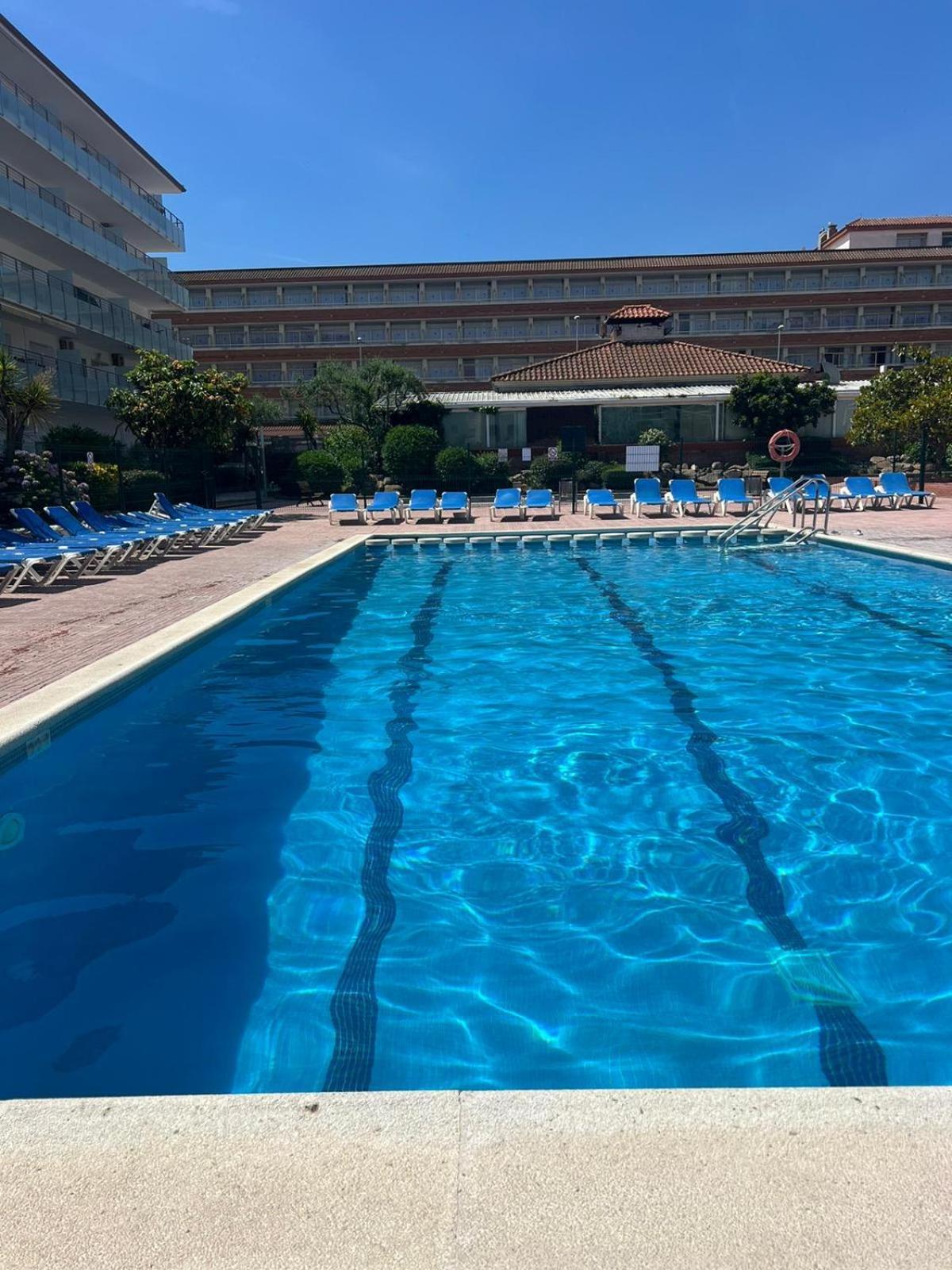 Apartamento Apcostas Els Pins Lotus Blanes Exterior foto